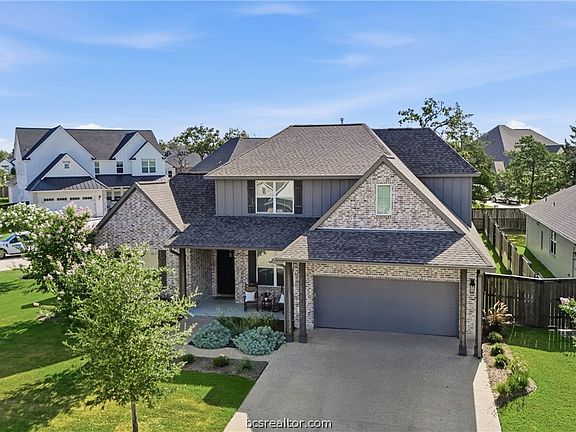 2nd image of 1740 Blanco Bend Dr