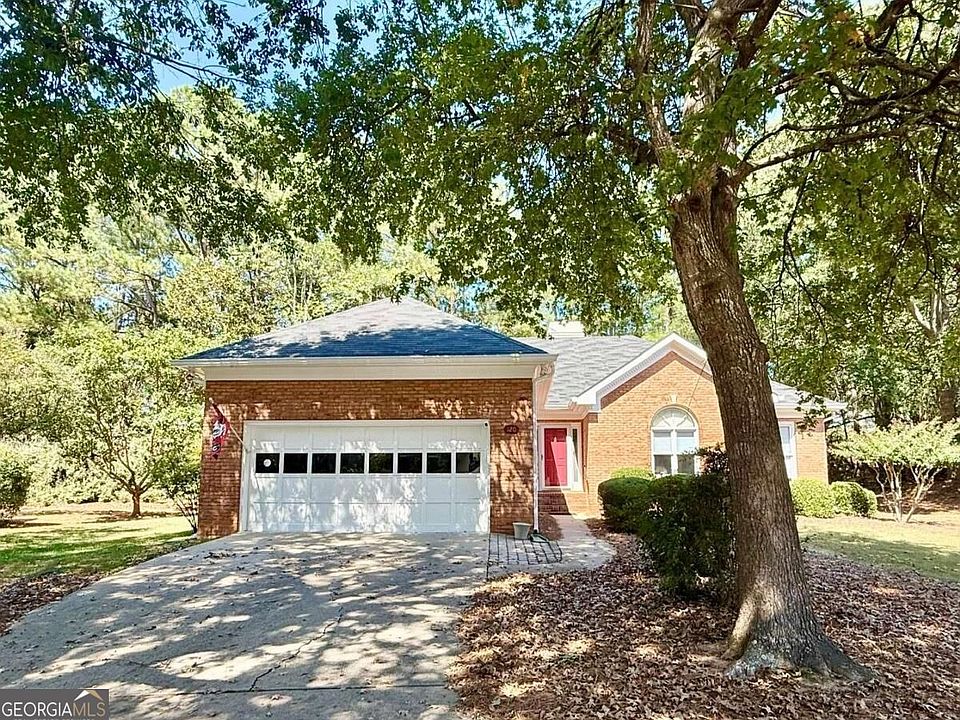 1st image of 120 Mallard Pointe Way