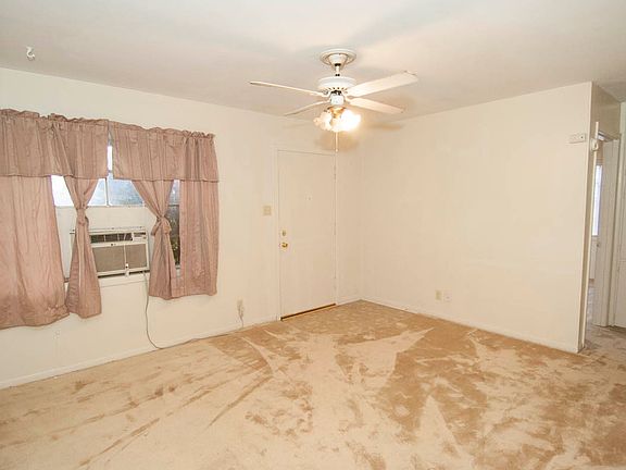4th image of 3008 Curtis Dr Unit B