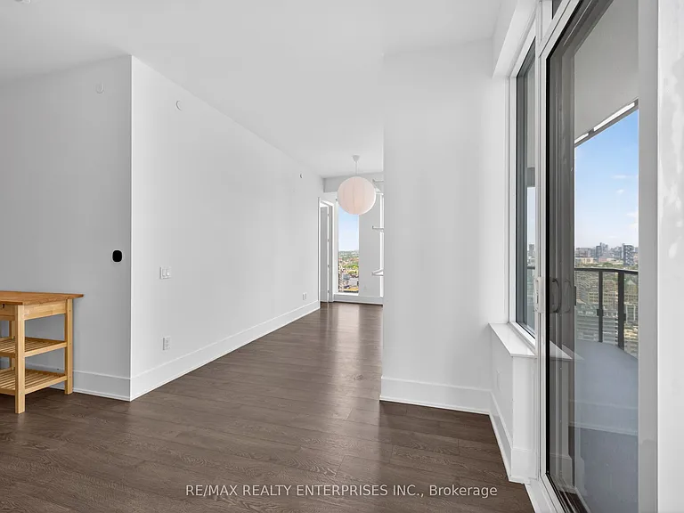 470 Front St W #2306 — Photo 15