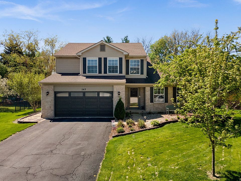 1st image of 542 Waterford Dr