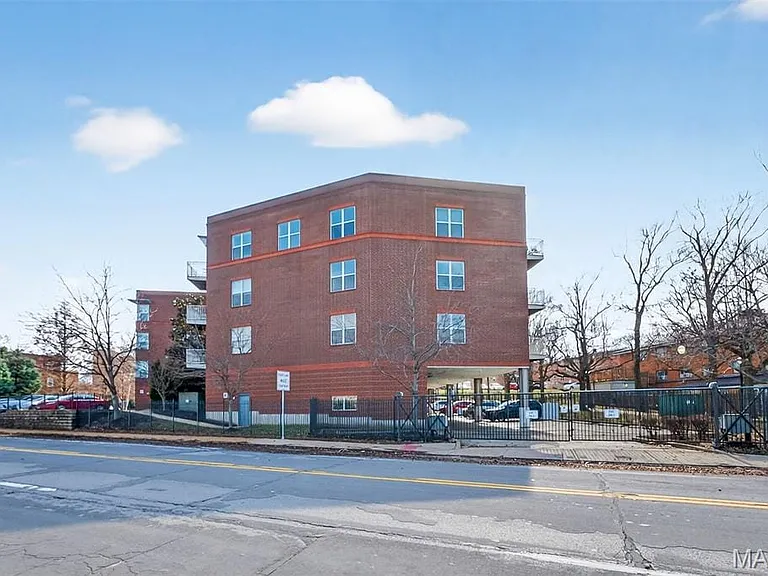 849 Westgate Ave #305 — Photo 26