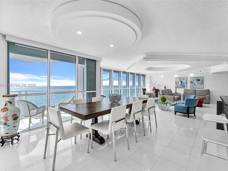 16485 Collins Ave #1836 — Photo 7