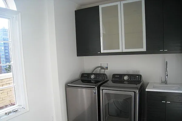 Rented by Corcoran | media 26