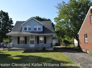 20200 McCracken Rd, Maple Heights, OH 44137