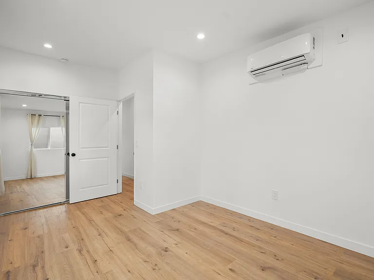 8333 Gonzaga Ave — Photo 12
