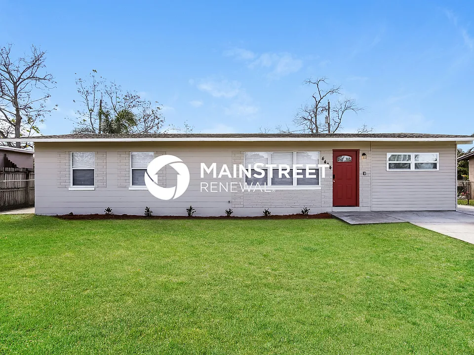 4424 Edgebrook Dr