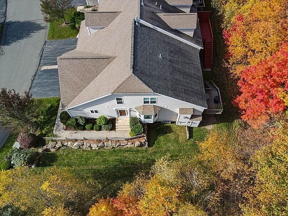3rd image of 85 Buttercup Ln