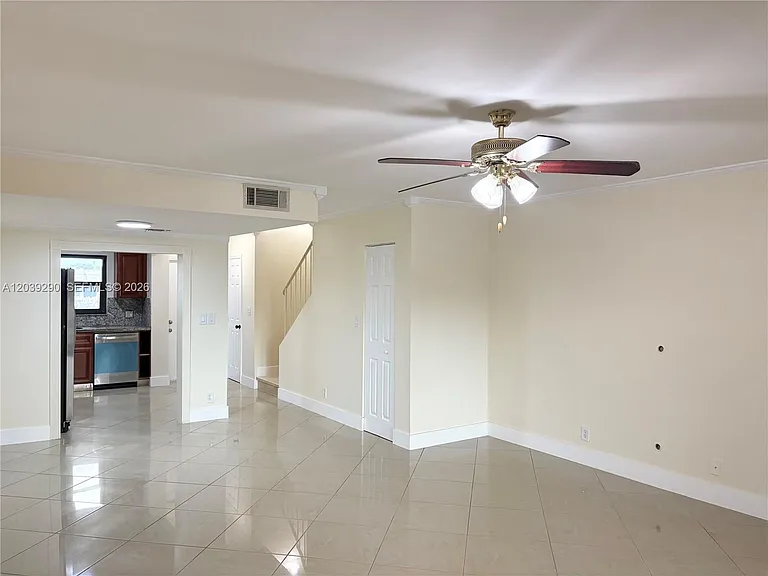 1606 NW 90th Way #1606 — Photo 11