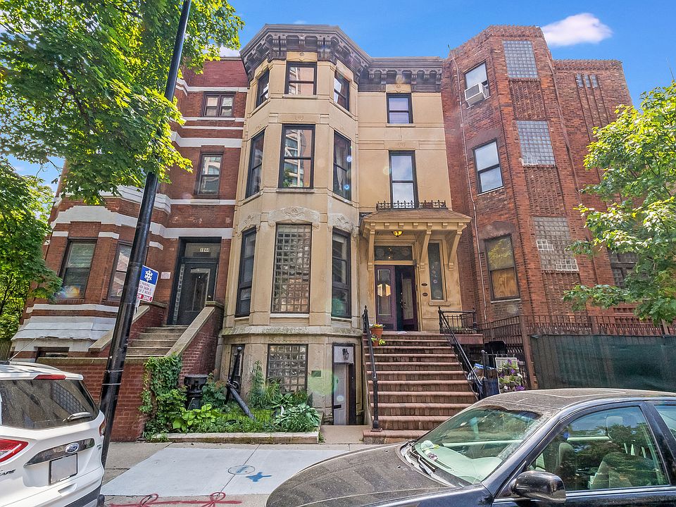 1st image of 1846 N Lincoln Ave #1