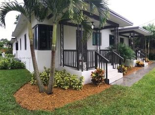 560 NE 69th St APT 1, Miami, FL 33138