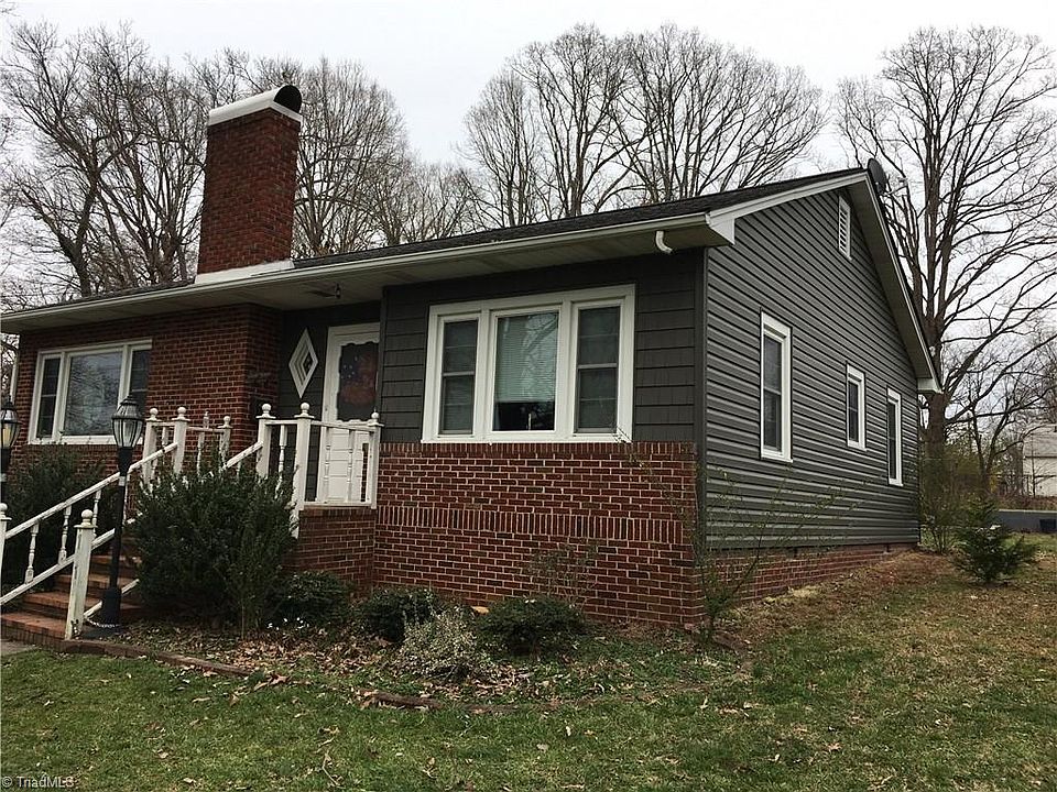 1st image of 1013 Macon St
