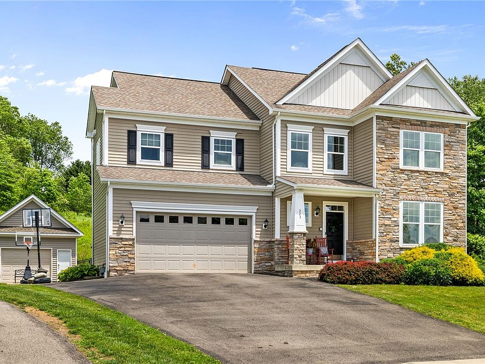 1st image of 323 Eagle Dr