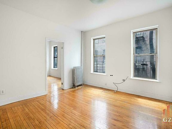 2nd image of 575 W 155th St #31