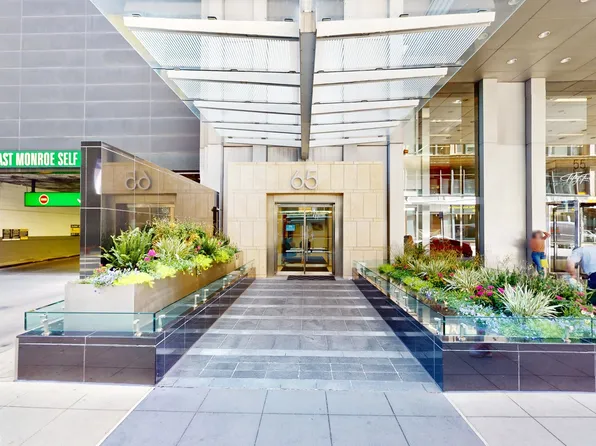 65 E Monroe St Unit 4422, Chicago, IL 60603