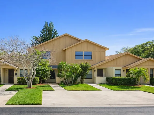 1294 White Pine Drive #1294, Wellington, FL 33414