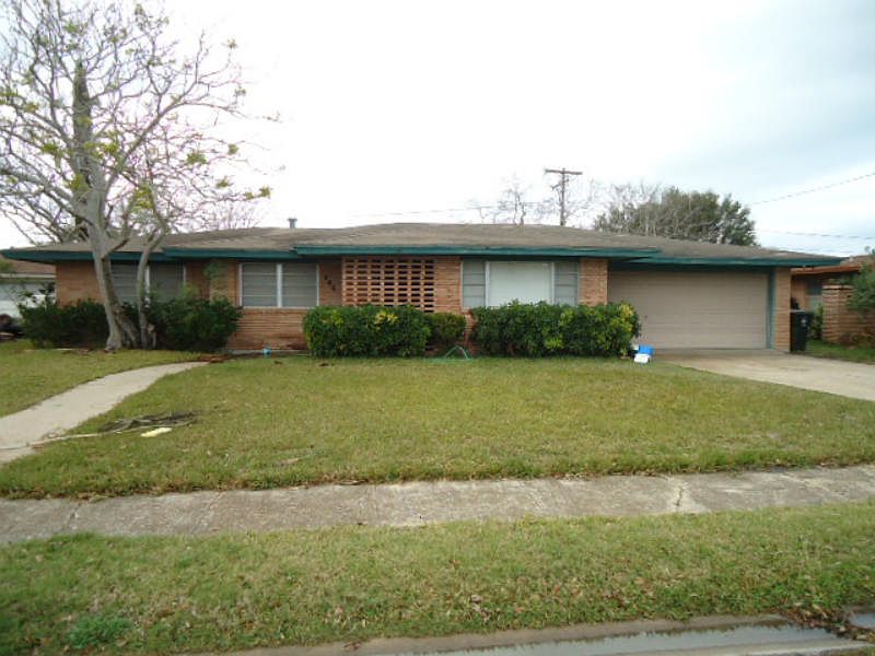1st image of 448 Palmetto St
