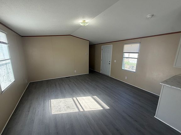 4th image of 318 E 16th Ave #83