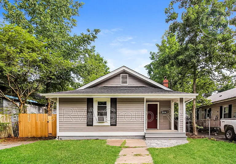 1215 W Cawson St — Photo 1
