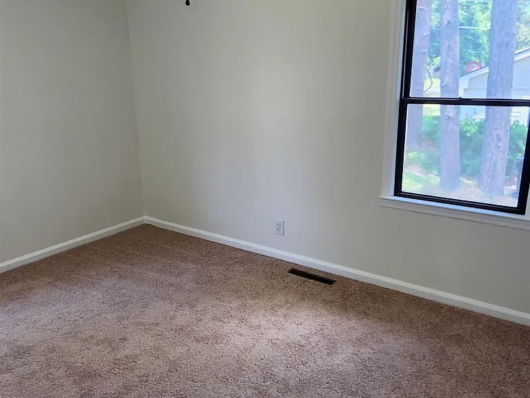 203 Springdale Dr #1 — Photo 25