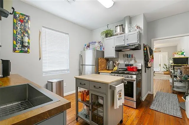 505 S Alexander St — Photo 3