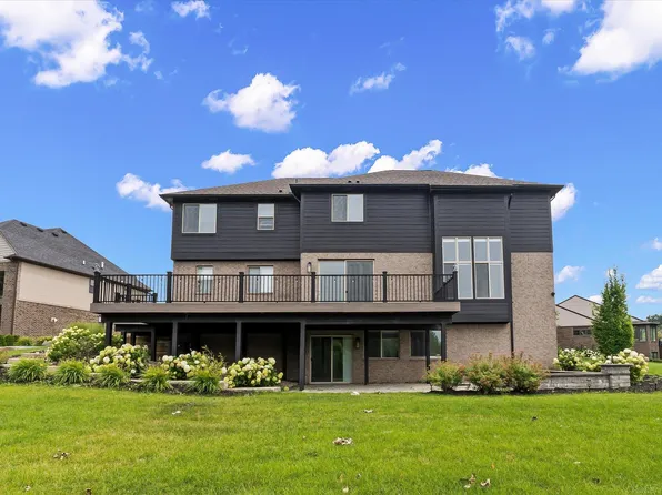 50155 Anita Way N, Macomb, MI 48044