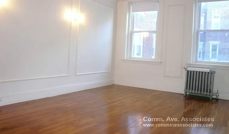 1687 Commonwealth Ave #17 — Photo 2