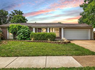 1590 Flordawn Dr, Florissant, MO 63031
