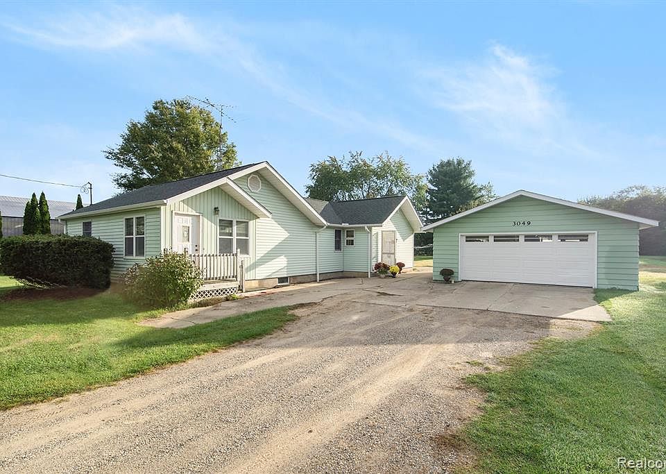 1st image of 3049 Vineland Ave