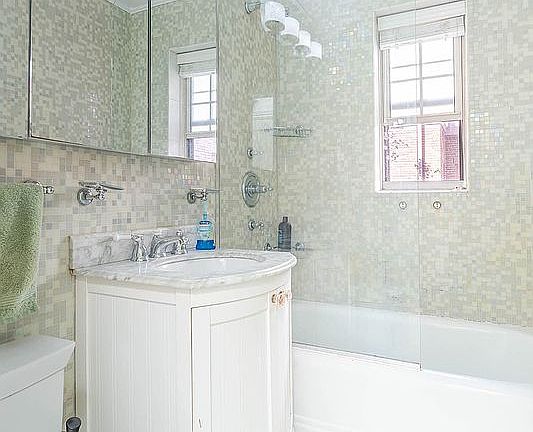 5th image of 150 Burns St Unit 4G