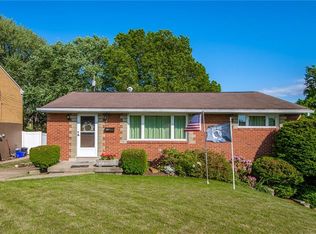 119 Skyport Rd, West Mifflin, PA 15122