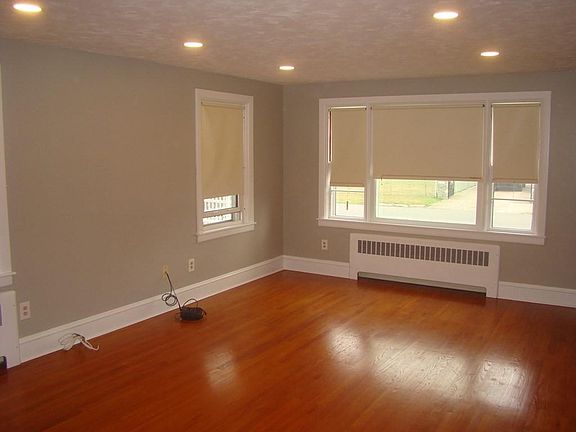 4th image of 99 Saratoga Ave