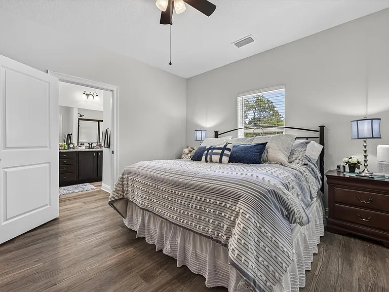 1700 Sound Haven Ct — Photo 13