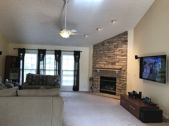 5th image of 5543 Montville Dr