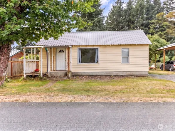 143 Smith Road, Packwood, WA 98361