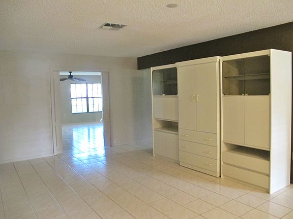 4th image of 6630 Brambleleaf Dr
