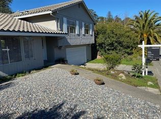 97 Via La Cumbre, Kentfield, CA 94904