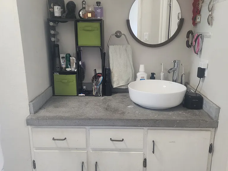 4350 Clairemont Dr — Photo 14