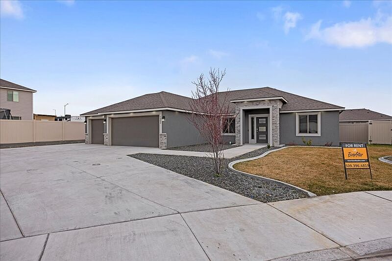 7902 Squamish, Pasco, WA 99301 Zillow 7902 Squamish, Pasco, WA 99301 Zillow