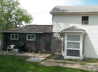 404 S Vine St, Creston, IA 50801