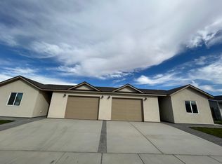 996 NE 10th Pl, Hermiston, OR 97838