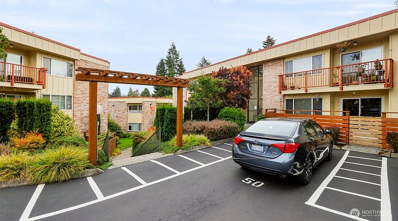 2nd image of 425 45th Street SW #208