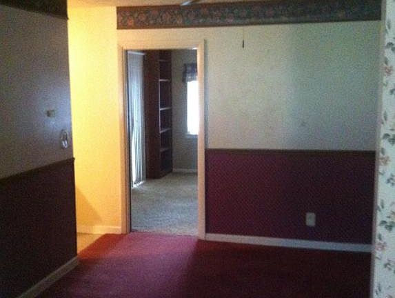 5th image of 1230 Orange Cir N