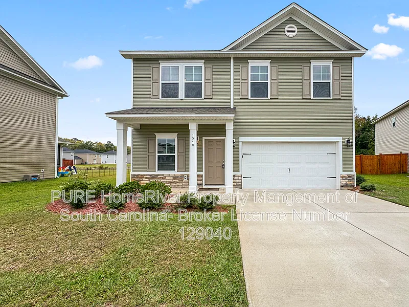 5 bed, 3.0 bath, 2225 sqft, $2,275 — Photo 1