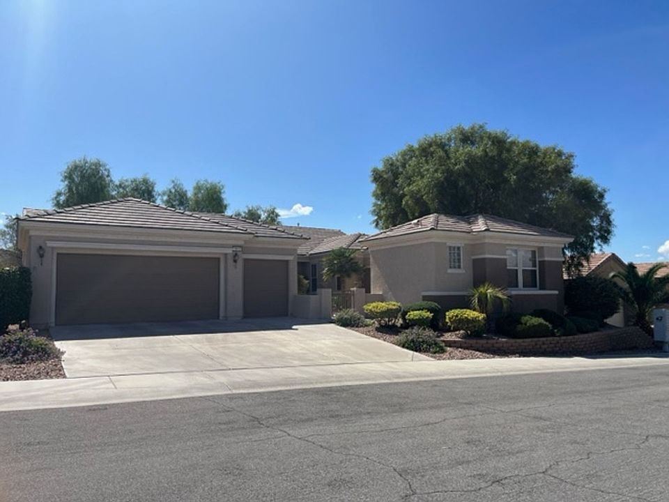 1st image of 2813 Somerset Springs Dr