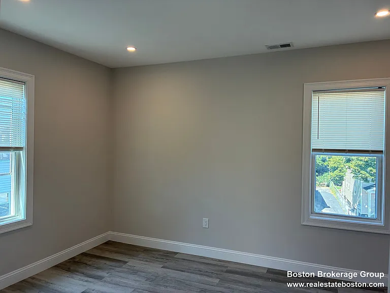 3 Sudan St #3 — Photo 5