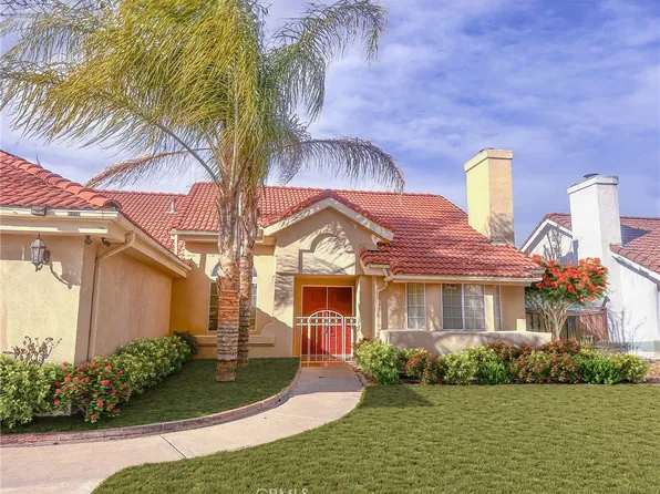 1279 Granite Dr, Hemet, CA 92543