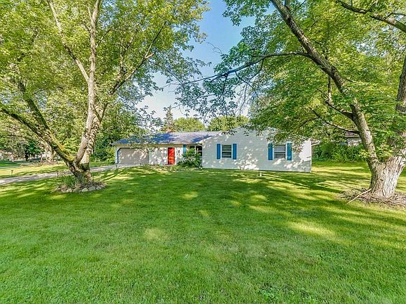 2nd image of 18025 Bariger Pl