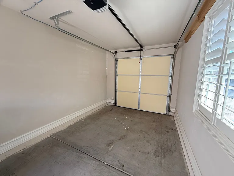 464 Via Palermo Dr — Photo 49