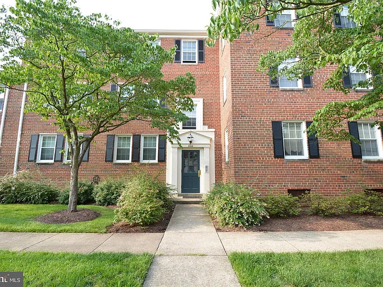 6628 E Wakefield Dr #A2 — Photo 1
